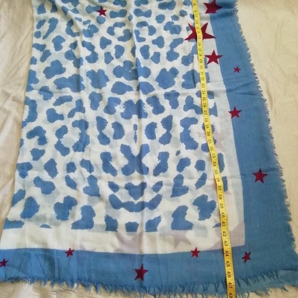 NWT wool & silk blue white red scarf - Picture 6 of 6